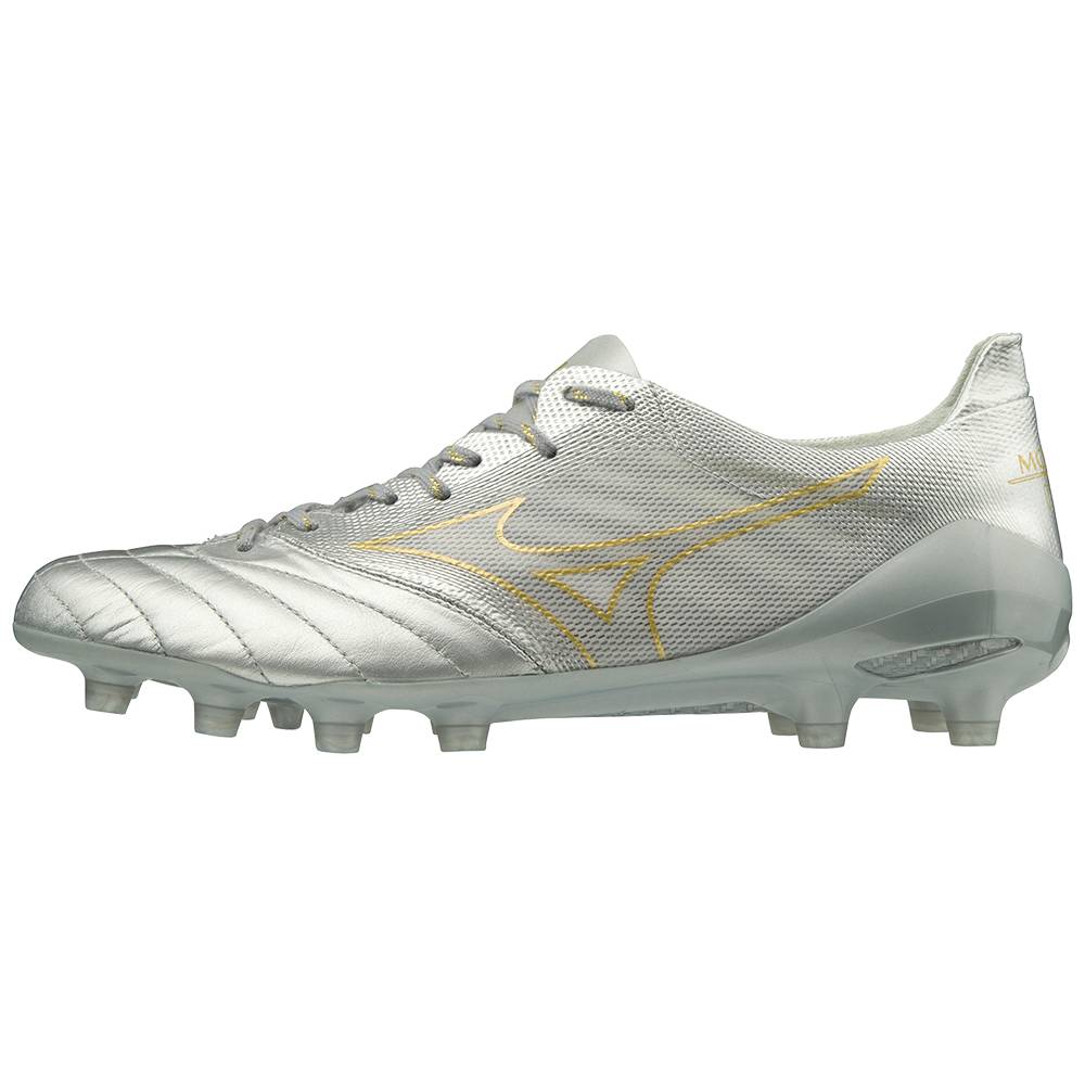 Mizuno Men's Morelia Neo II Beta Made in Japan Soccer Cleats Silver/Gold (540218-SKP)